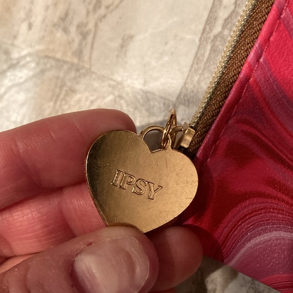 Ipsy Pink Marble Glam Cosmetic Bag & Oryza Beauty Nebula Shimmer Eyeshadow Set - Picture 5 of 10